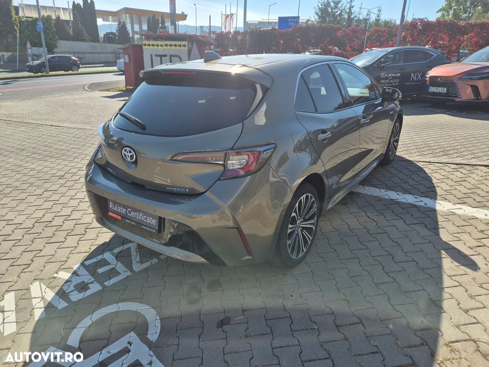 Toyota Corolla 1.8 HSD Exclusive interior Negru - 9