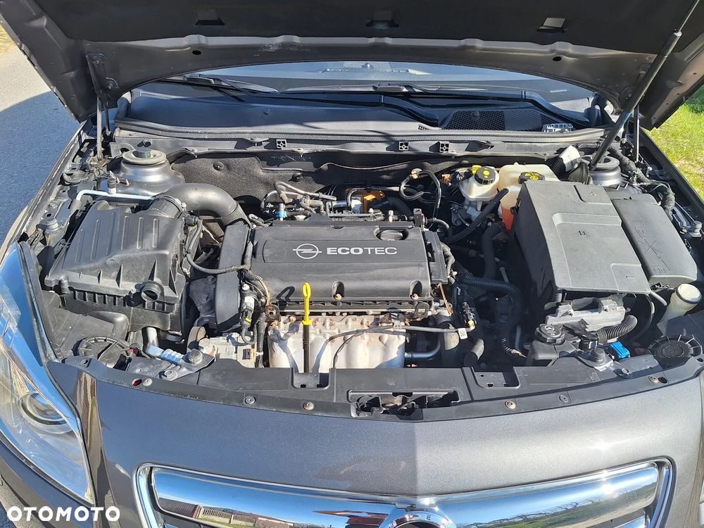 Opel Insignia - 18