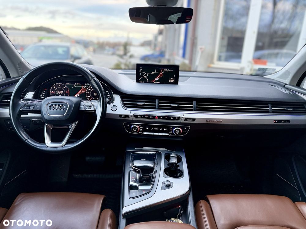 Audi Q7 3.0 TDI ultra Quattro Tiptronic - 17