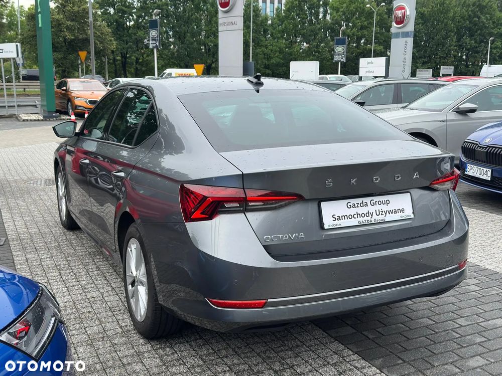 Skoda Octavia 1.5 TSI ACT Ambition - 8