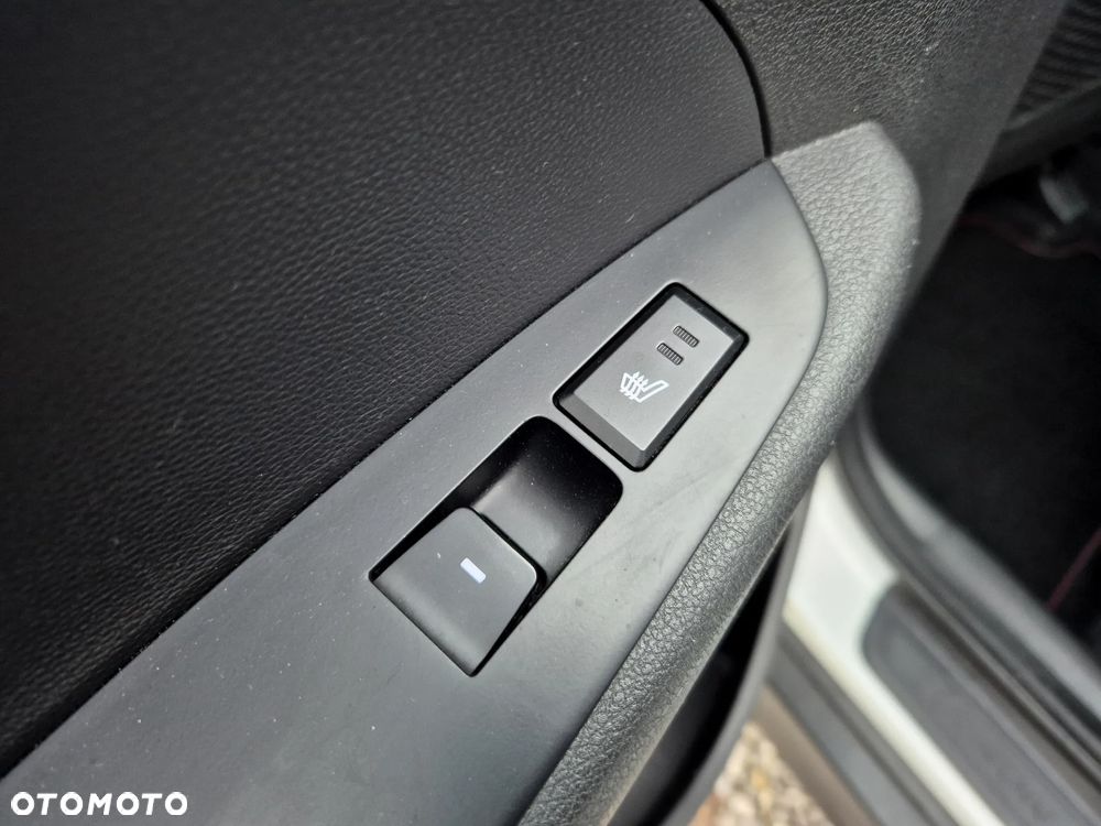 Hyundai Tucson 1.6 Turbo 2WD Advantage - 32