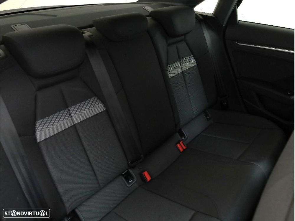 Audi A3 Limousine 30 TFSI Advanced S tronic - 25