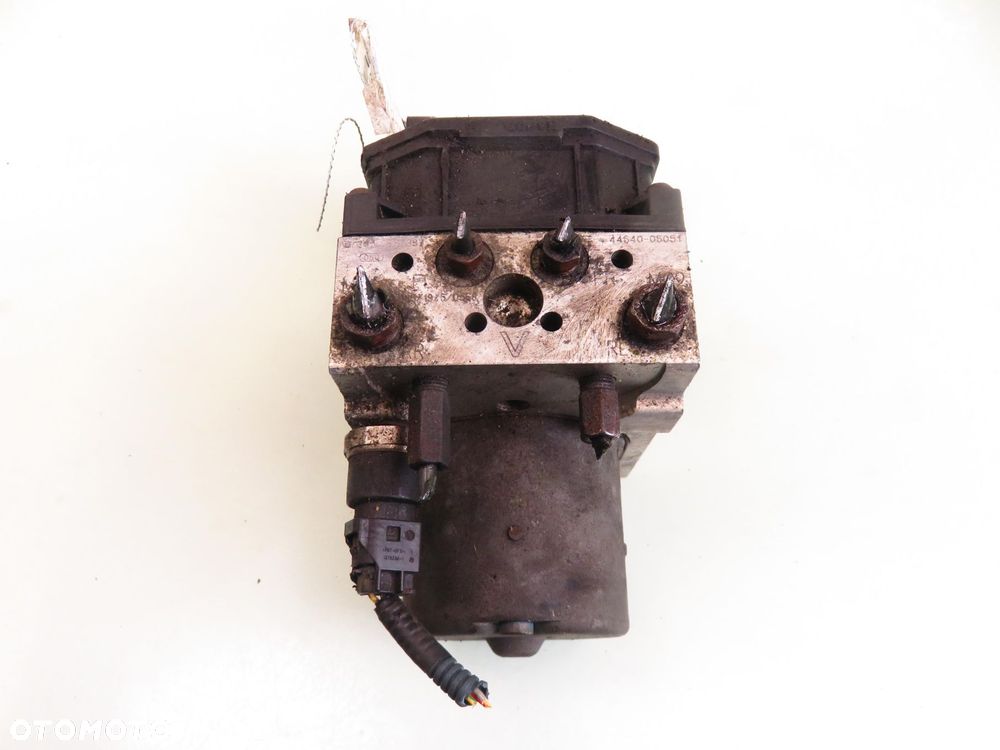 POMPA ABS TOYOTA AVENSIS T25 8954105100 - 2