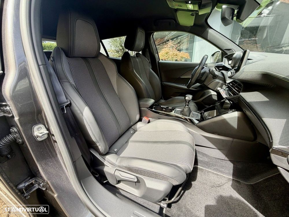 Peugeot 2008 1.5 BlueHDi GT - 8