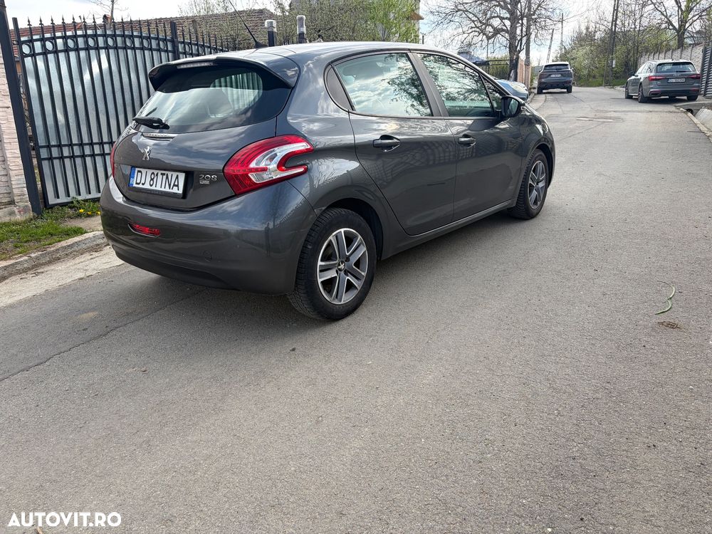Peugeot 208 e-HDi 68 EGS5 Stop&Start Active - 5