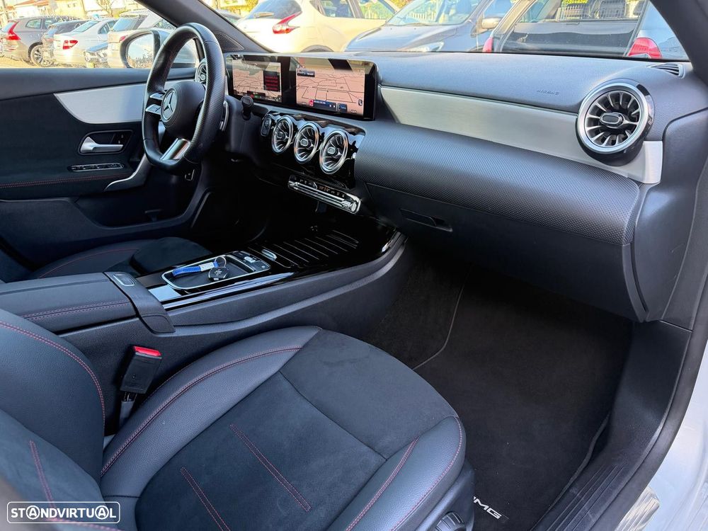 Mercedes-Benz A 250 e AMG Line - 15