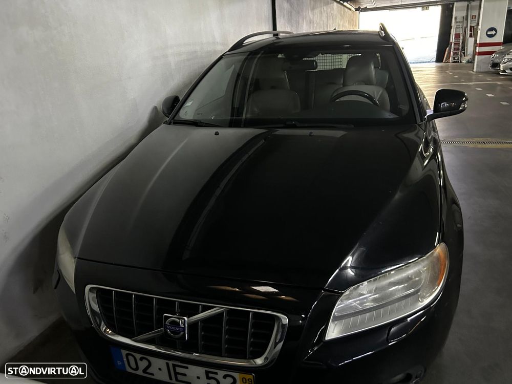 Volvo V70 2009 photo 4