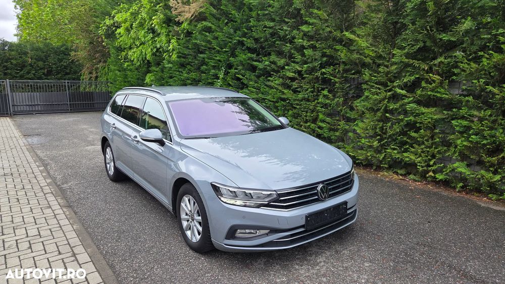 Volkswagen Passat 2.0 TDI SCR DSG Business - 1