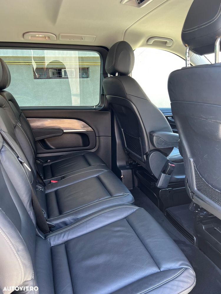 Mercedes-Benz V - 8