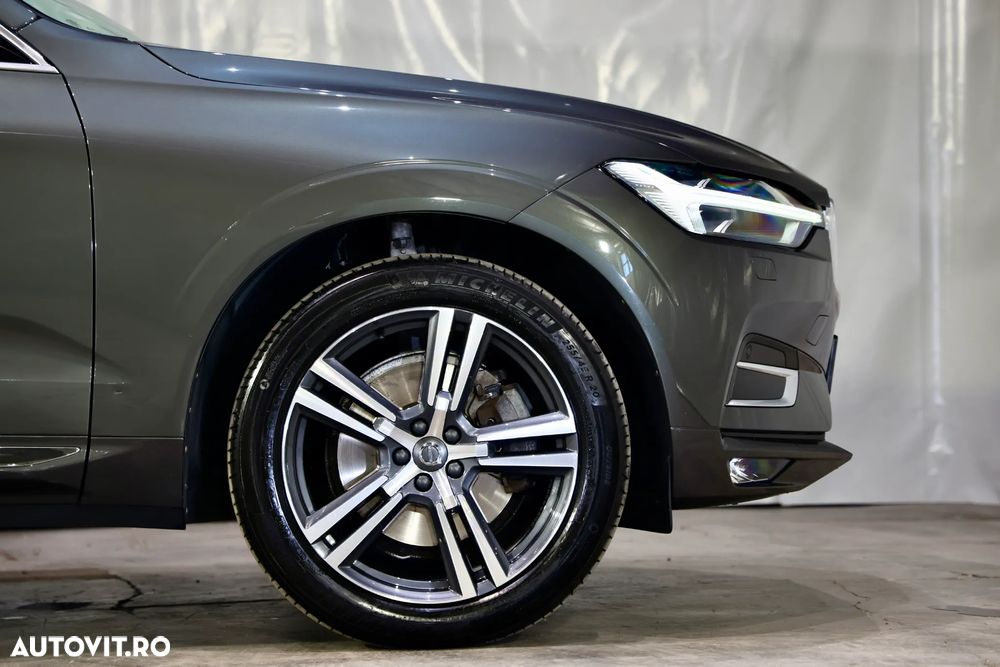 Volvo XC 60 D4 AWD Geartronic Inscription - 32