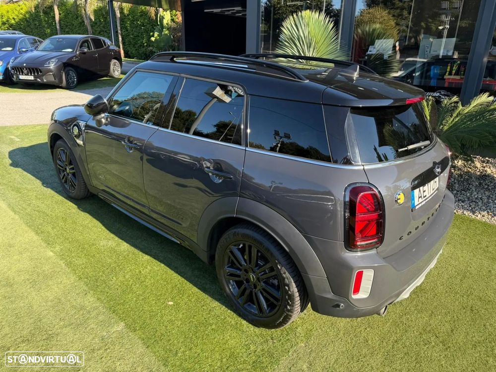 MINI Countryman Cooper SE ALL4 Auto - 14