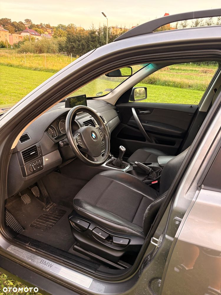 BMW X3 xDrive18d - 17