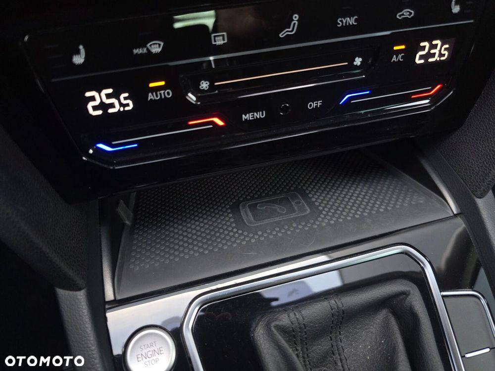 Volkswagen Passat Variant 2.0 TDI EVO Business DSG - 28