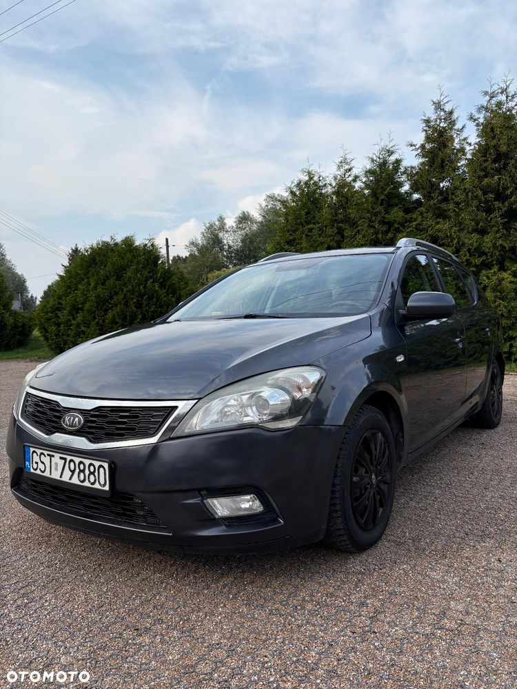 Kia Ceed - 3