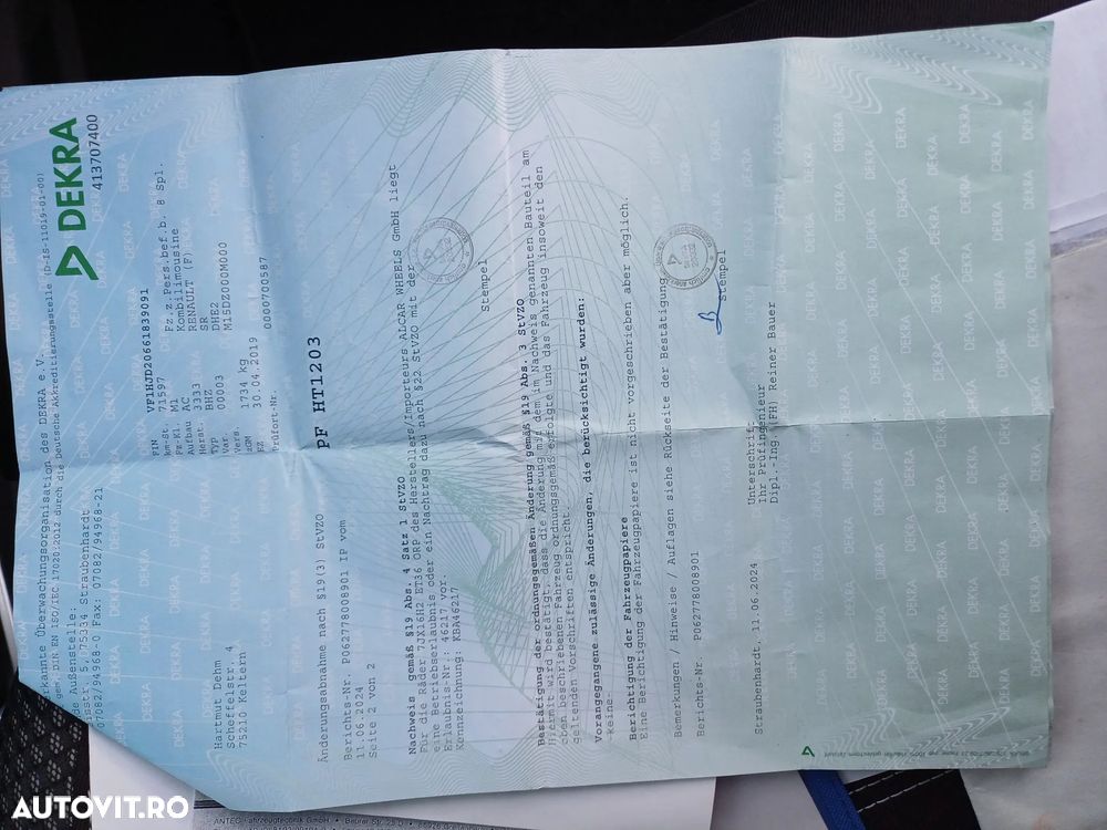 Dacia Duster 1.6 SCe Prestige jante 17" - 16