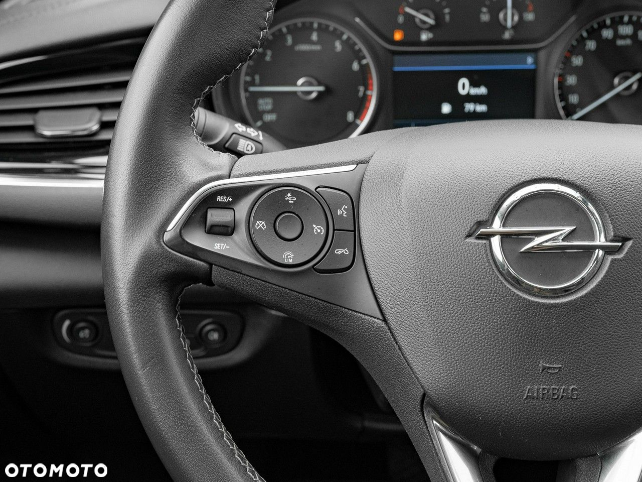 Opel Insignia 1.5 T GPF Elite S&S - 17