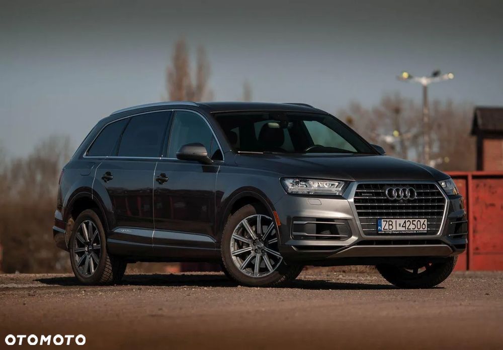 Audi Q7 - 12