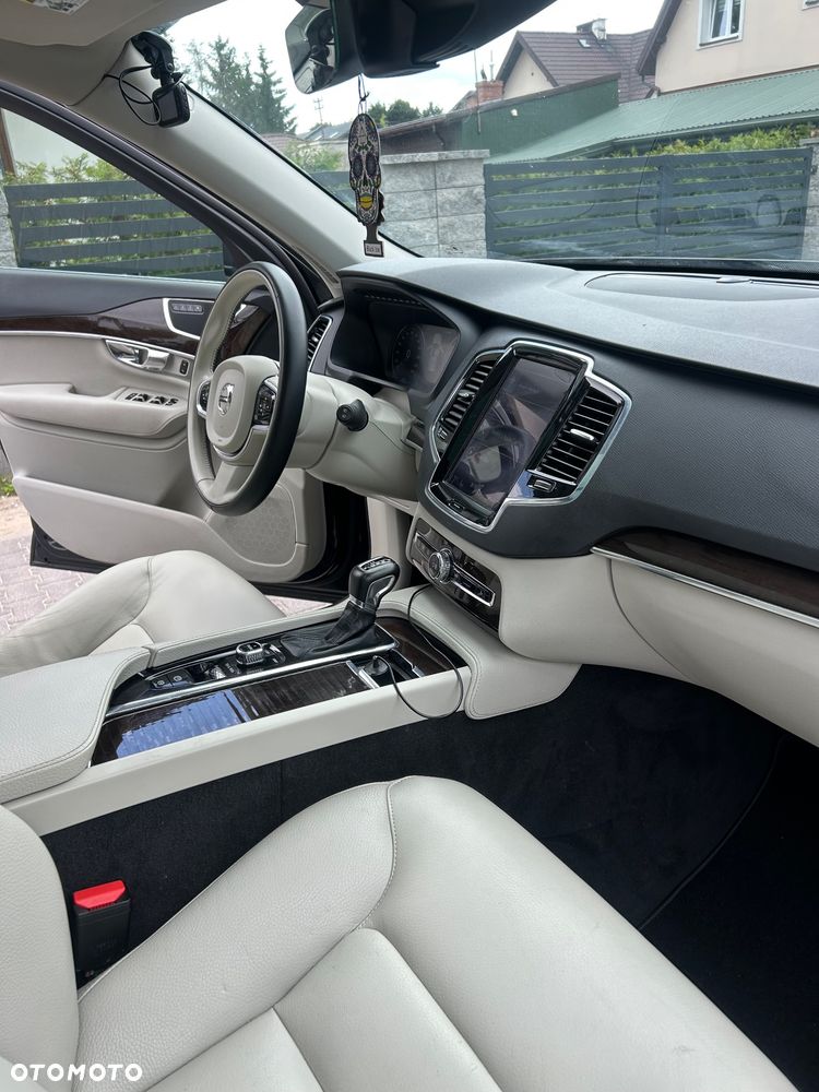 Volvo XC 90 T6 AWD Geartronic Momentum - 12