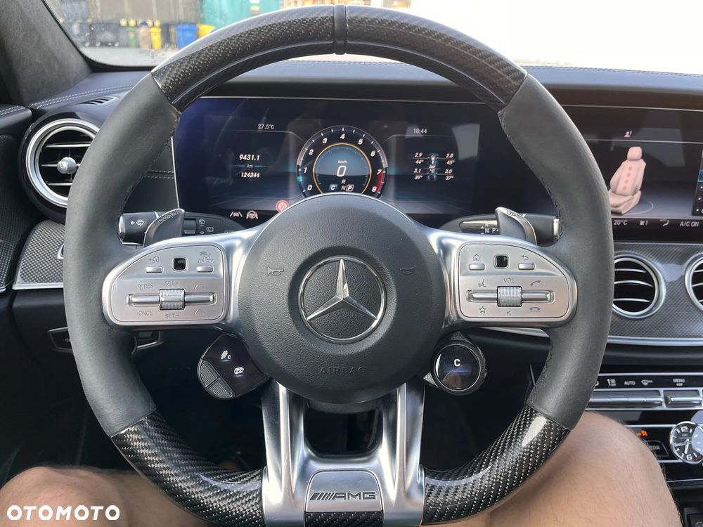 Mercedes-Benz Klasa E AMG 63 S 4-Matic+ - 9
