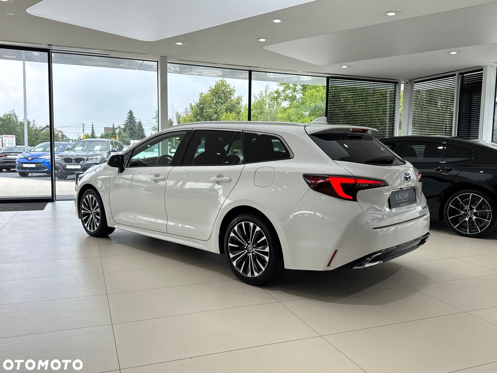 Toyota Corolla - 3