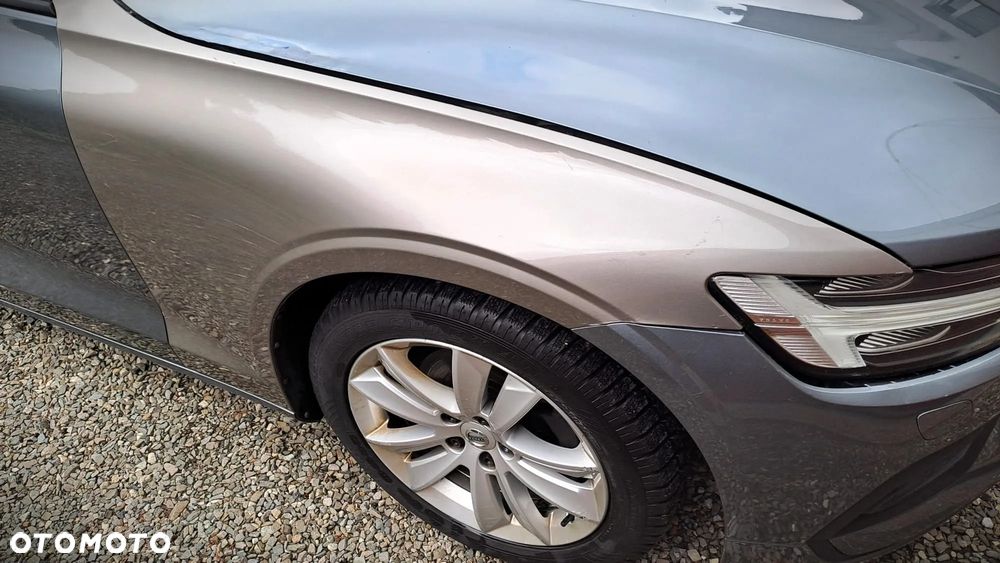 Volvo V60 D4 Geartronic Momentum - 27