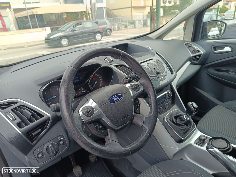 Ford Grand C-Max 1.6 TDCi Titanium S/S - 4