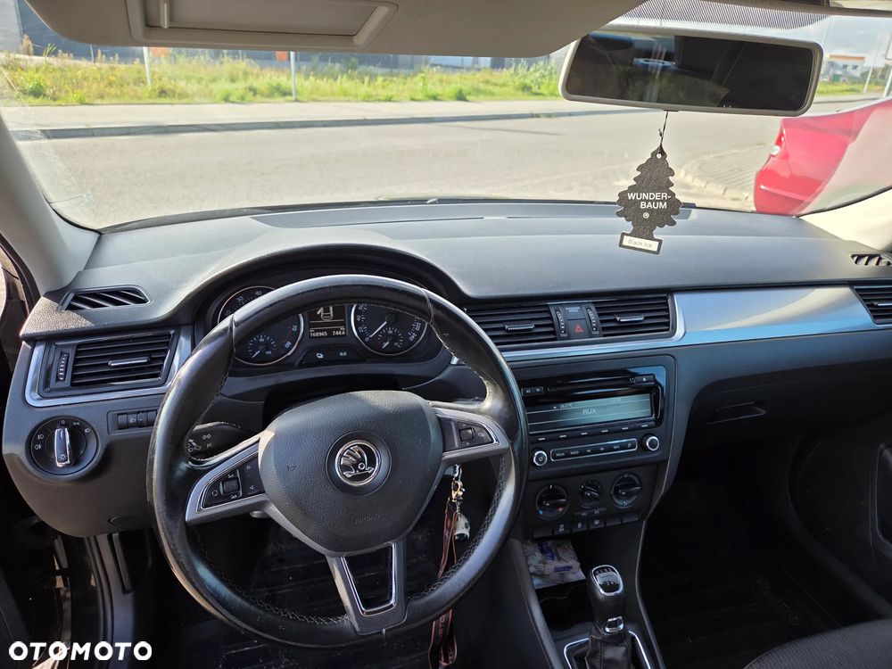 Skoda RAPID 1.2 TSI Active - 4