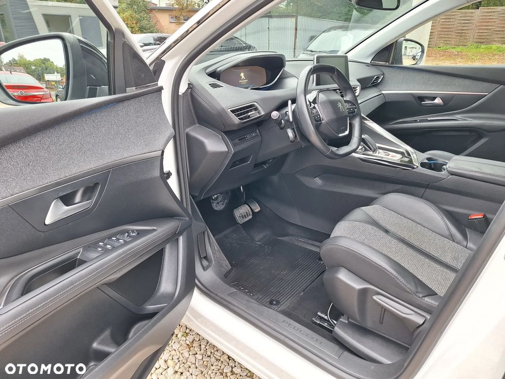 Peugeot 3008 1.6 THP Allure S&S EAT6 - 17