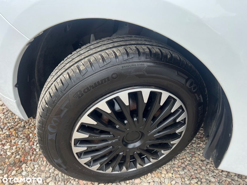 Dacia Sandero SCe 75 Essentiel - 16