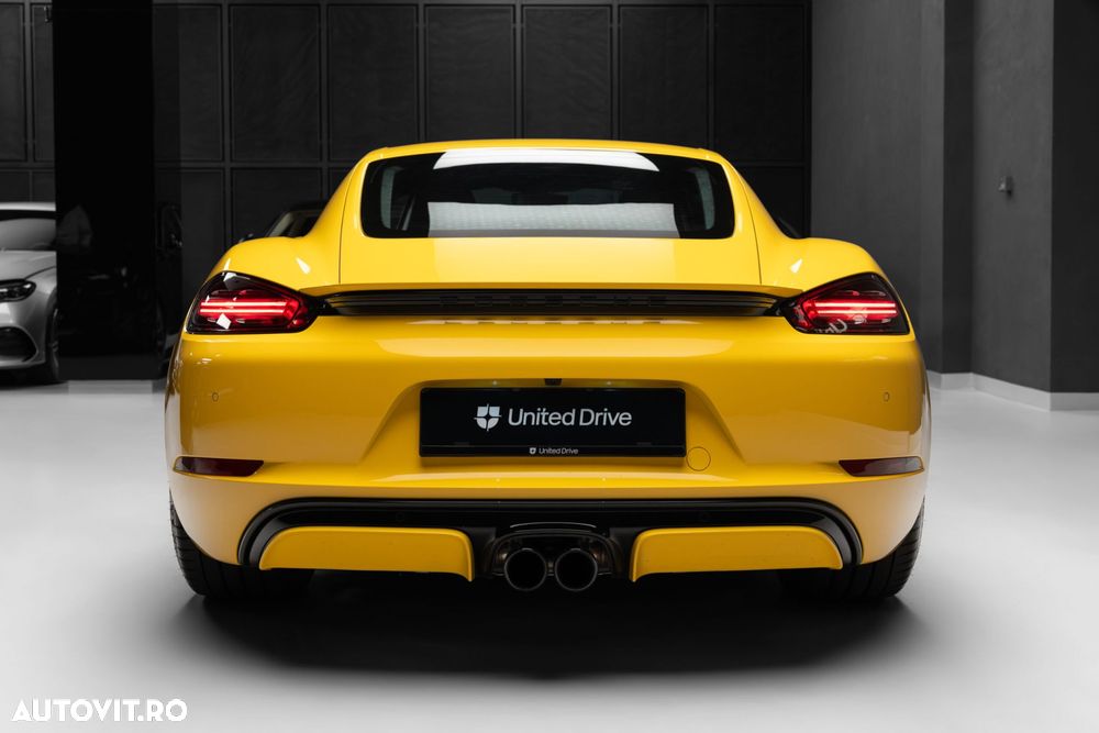 Porsche Cayman - 32