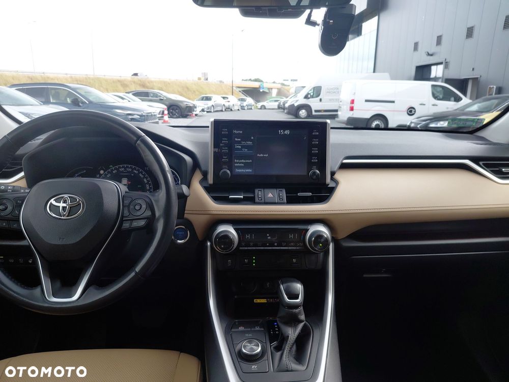 Toyota RAV4 - 9