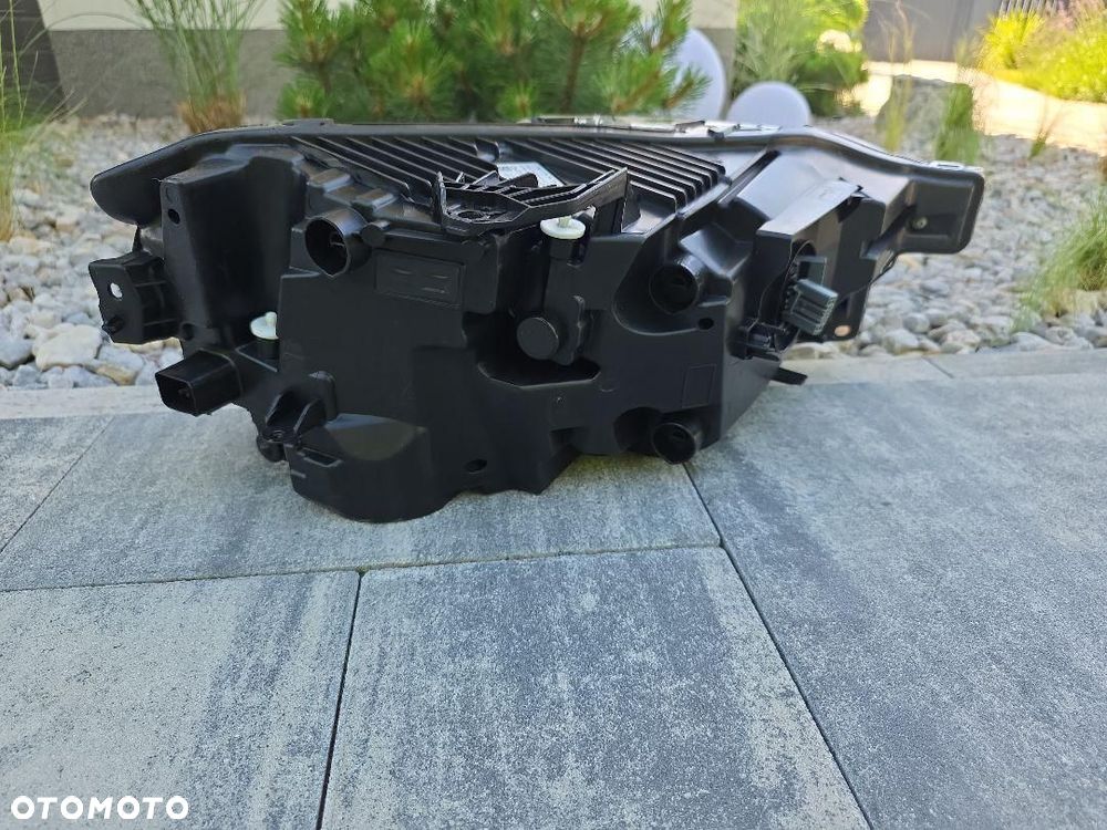 VOLVO XC60 II 2 LIFT Lampa lewa przód Full Led System 32396575 Czarna - 10