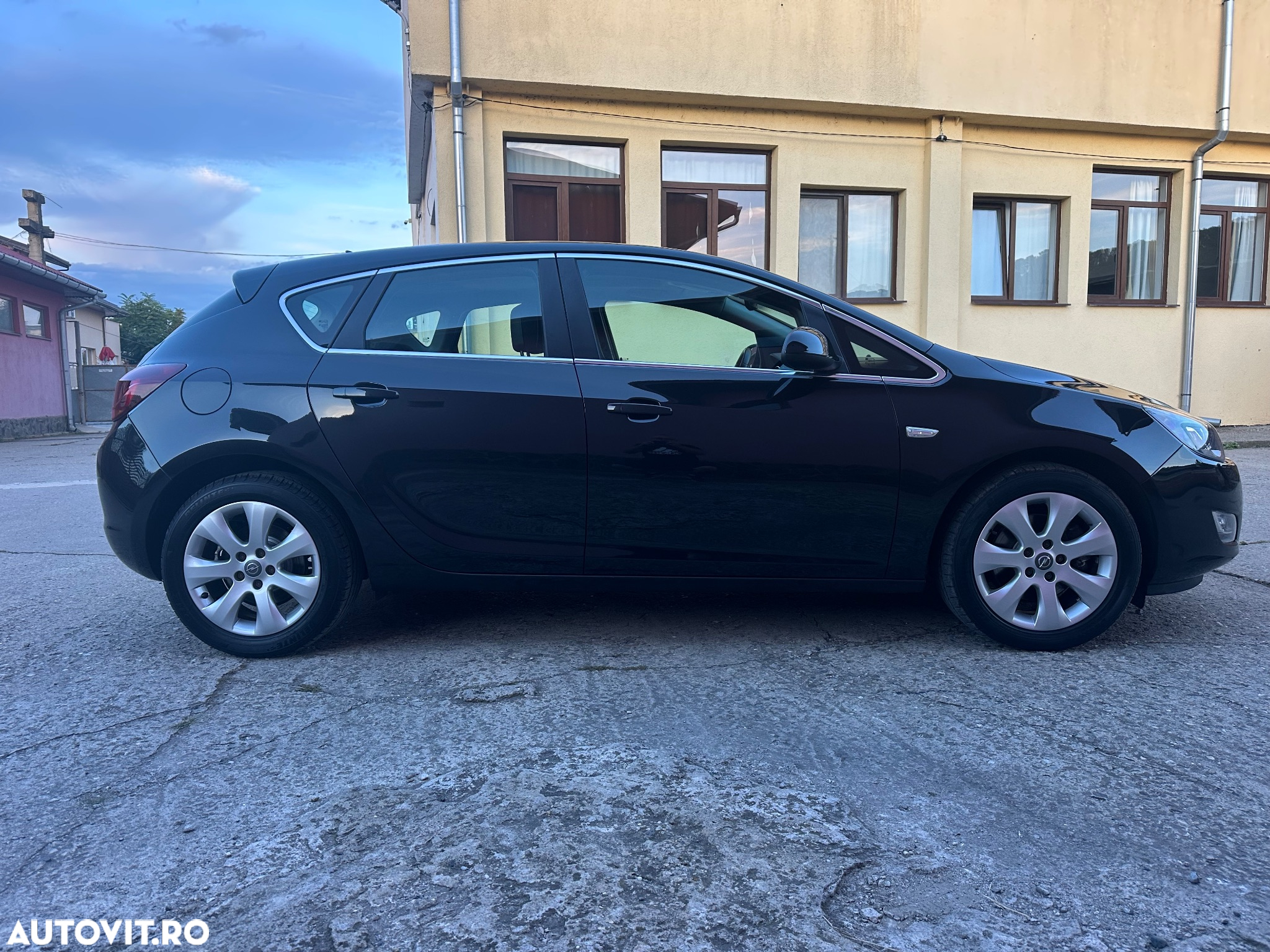 Opel Astra - 8