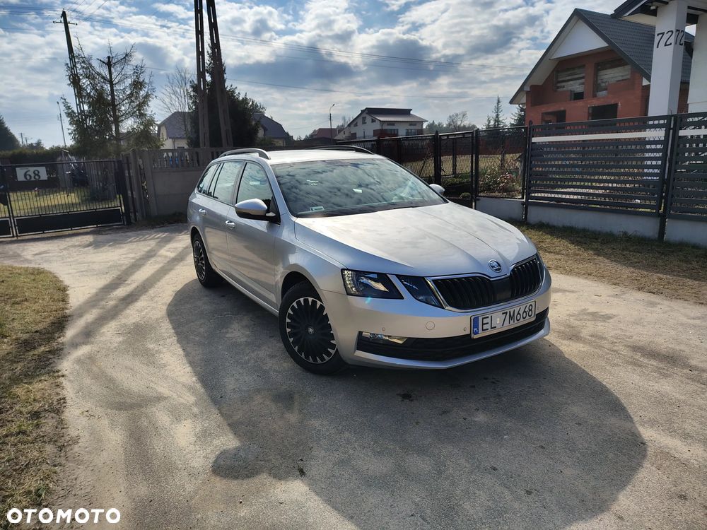 Skoda Octavia 1.6 TDI Ambition - 2