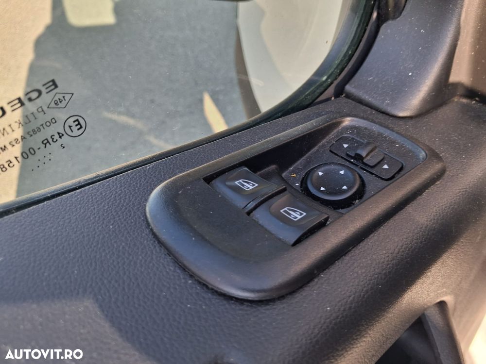 Renault Master Furgon L3H2 2.3 dci - 6