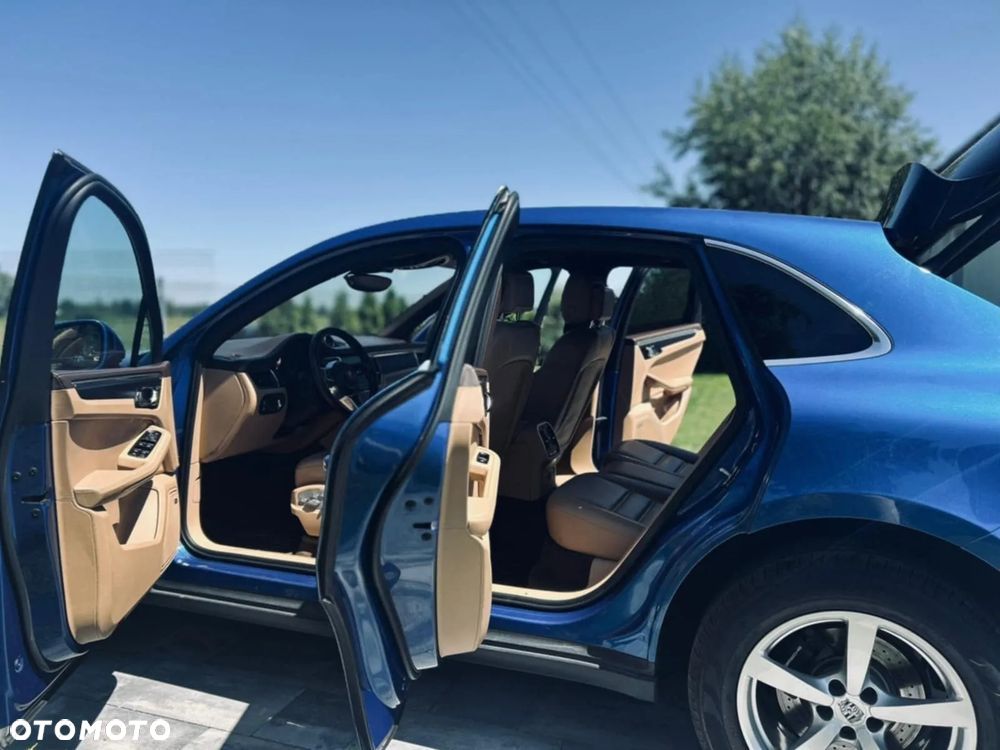Porsche Macan Standard - 4
