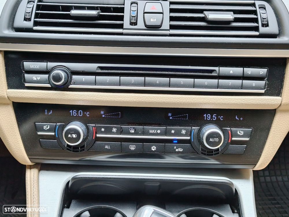 BMW 520 d Auto - 15