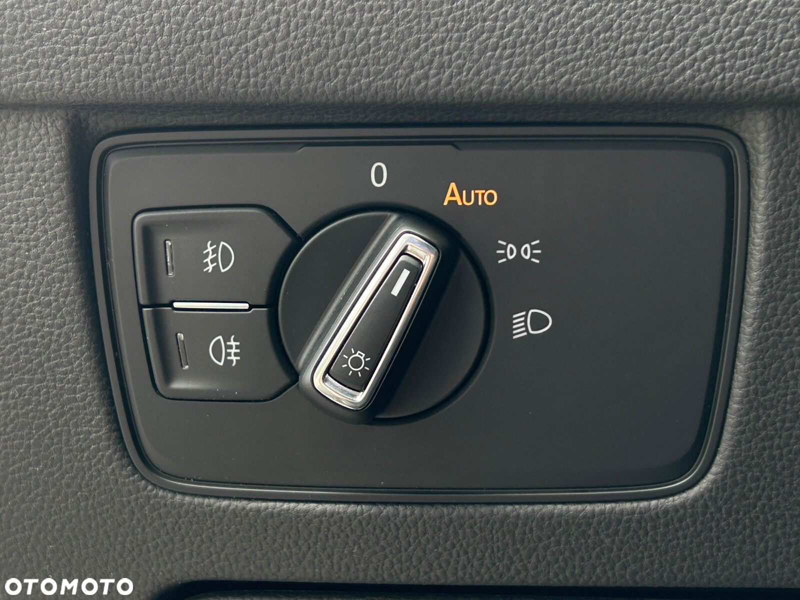 Volkswagen Passat 1.5 TSI EVO Elegance DSG - 21