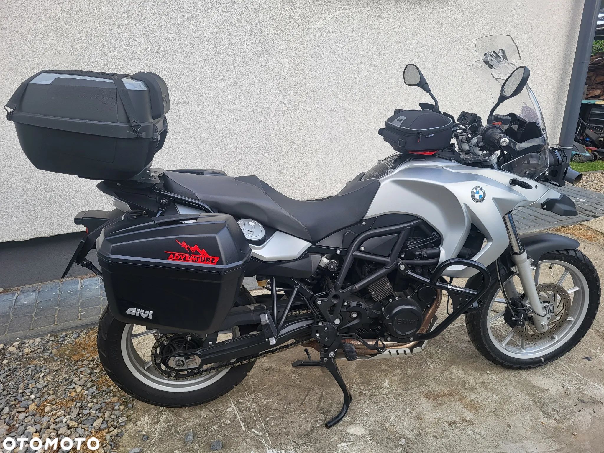 BMW F