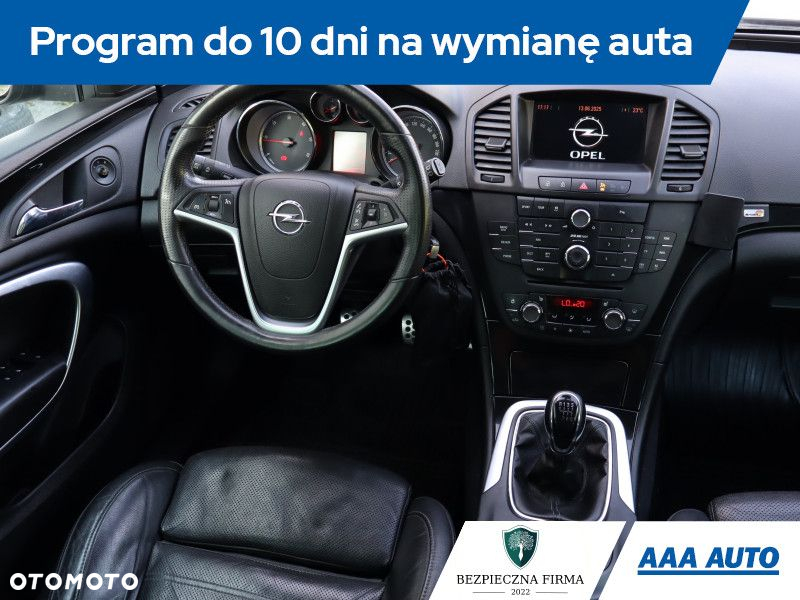 Opel Insignia - 8