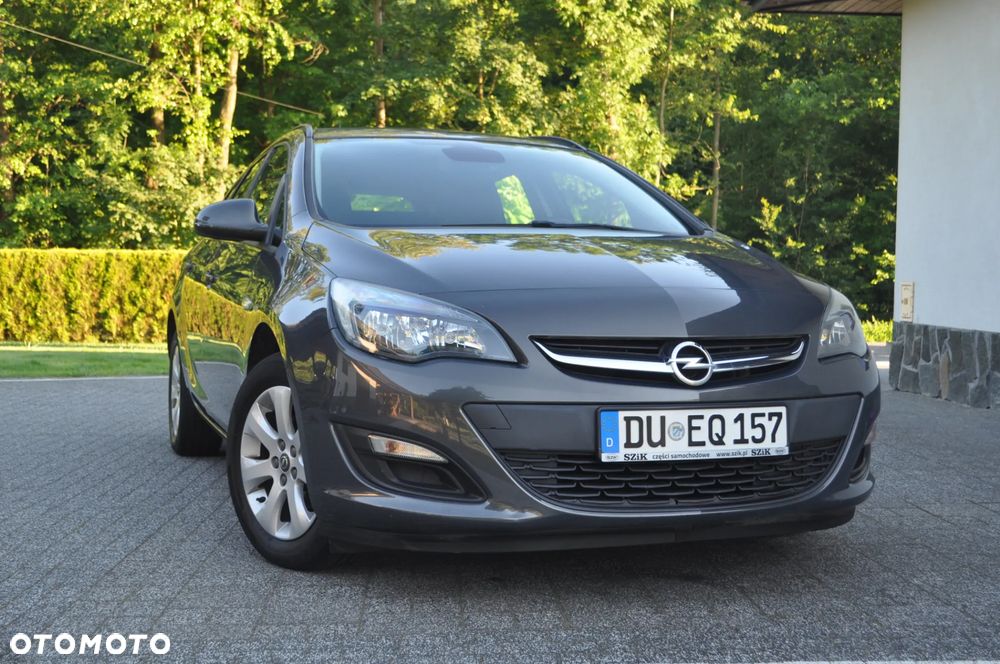 Opel Astra 1.4 Turbo Edition Sport - 1