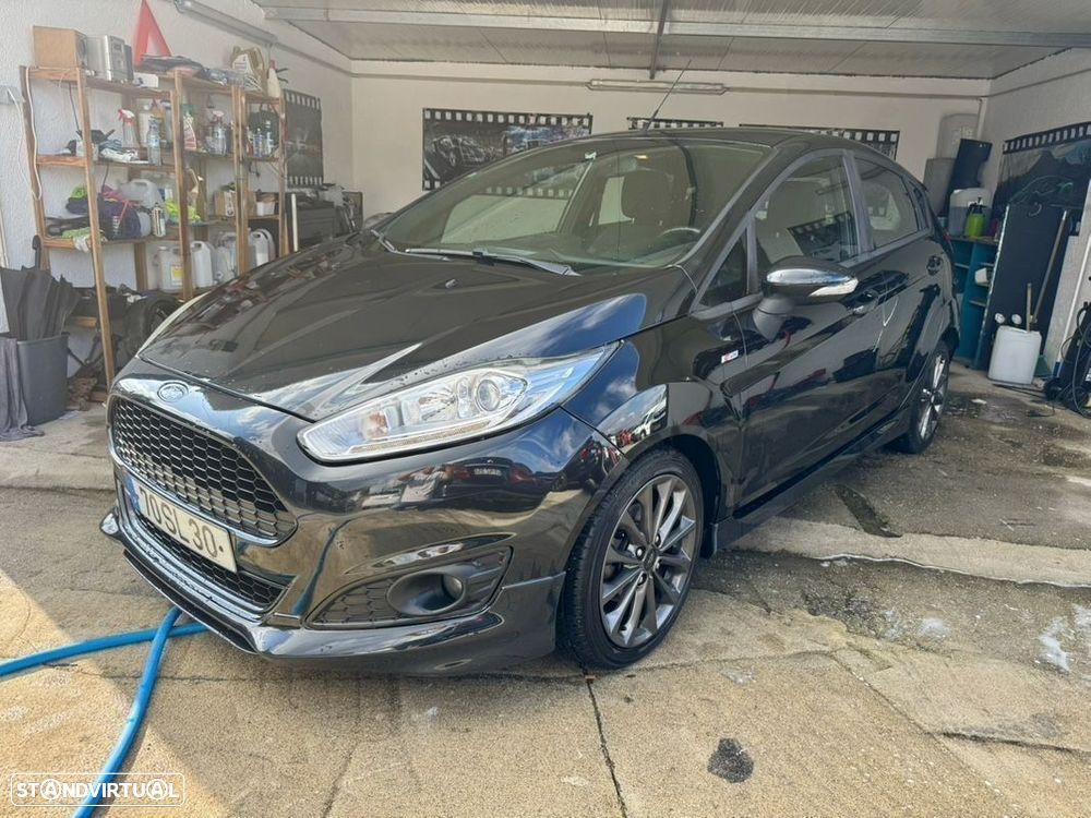 Ford Fiesta 1.5 TDCi STLine - 22
