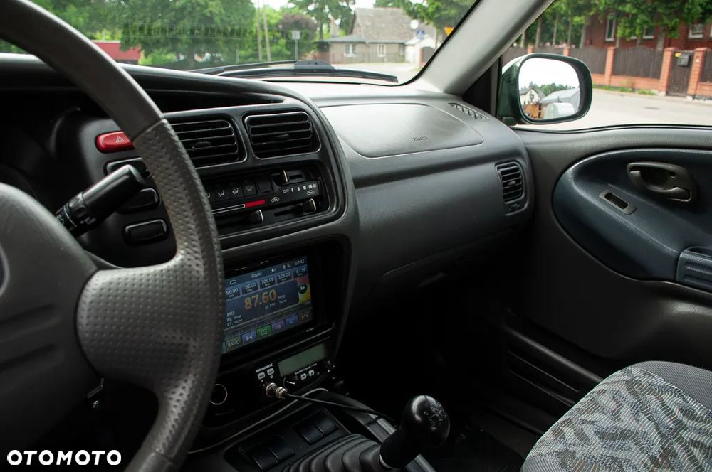Suzuki Grand Vitara - 19