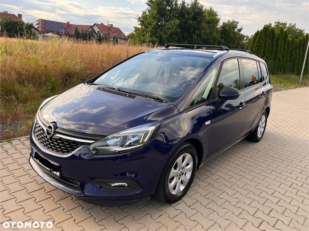 Opel Zafira - 1