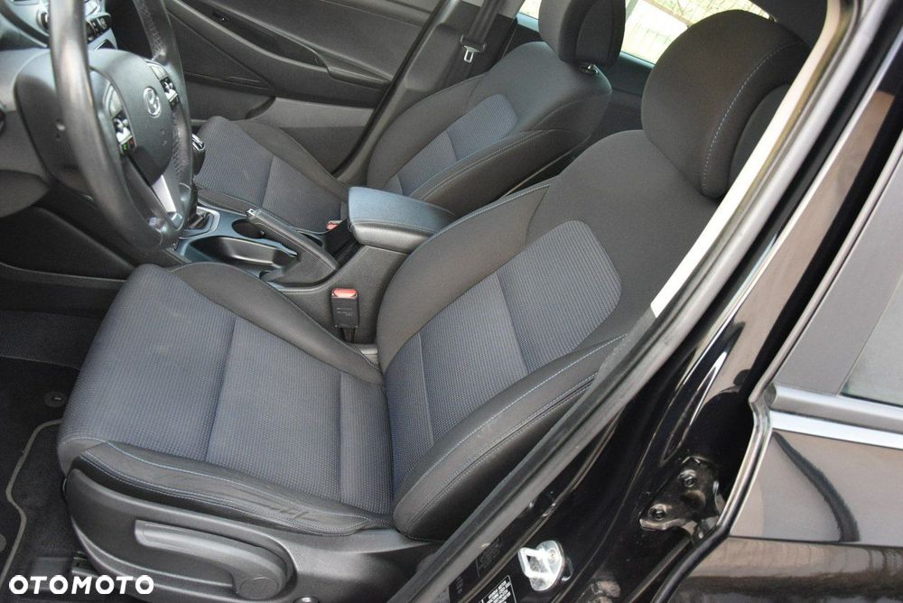 Hyundai Tucson 1.7 CRDI BlueDrive Comfort 2WD - 35