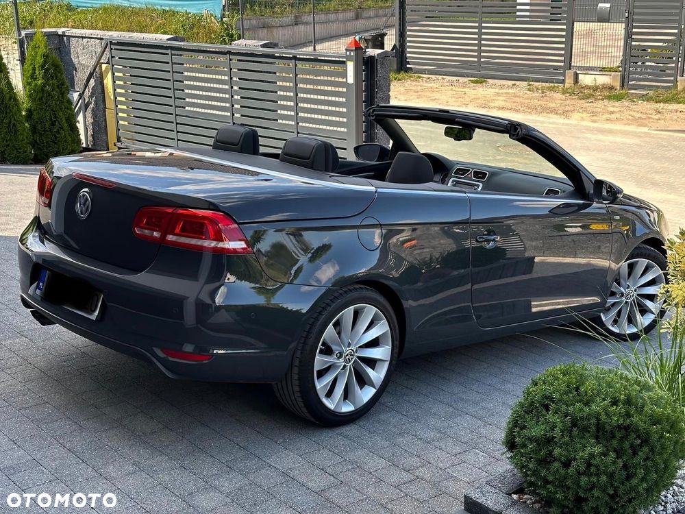 Volkswagen Eos 2.0 TDI DPF BlueMotion Technology Cup - 31