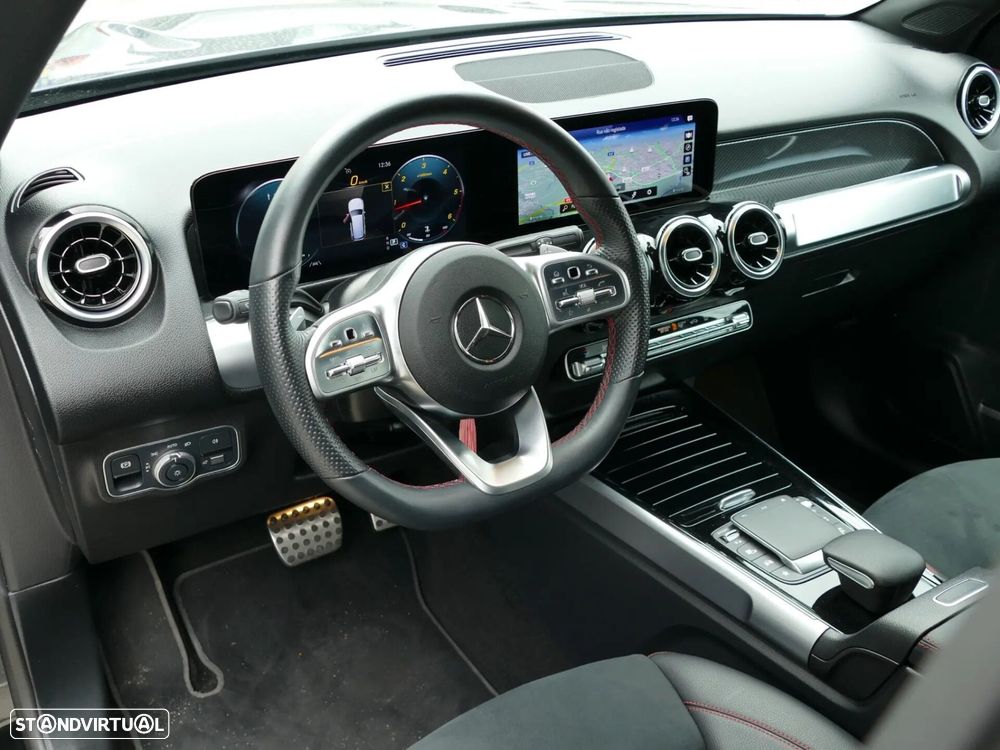 Mercedes-Benz GLB 180 d AMG Line - 23