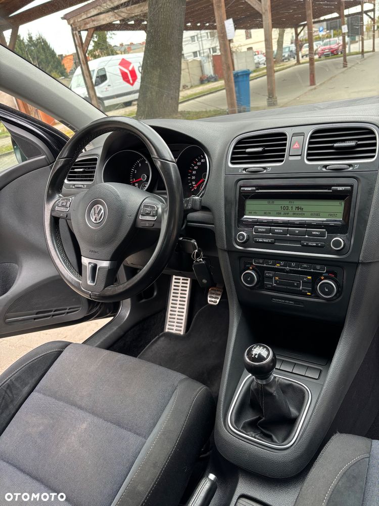 Volkswagen Golf 1.2 TSI Style - 12