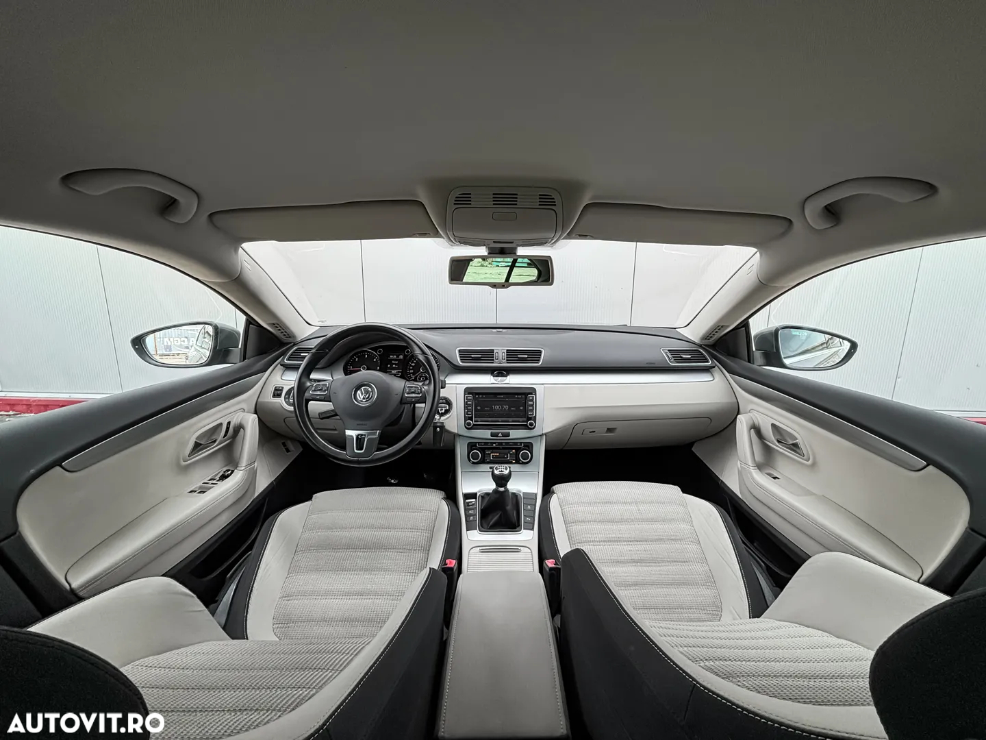 Volkswagen Passat - 6
