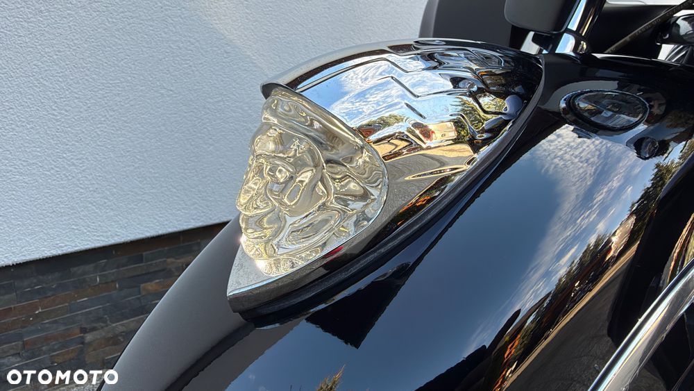 Indian Roadmaster - 19
